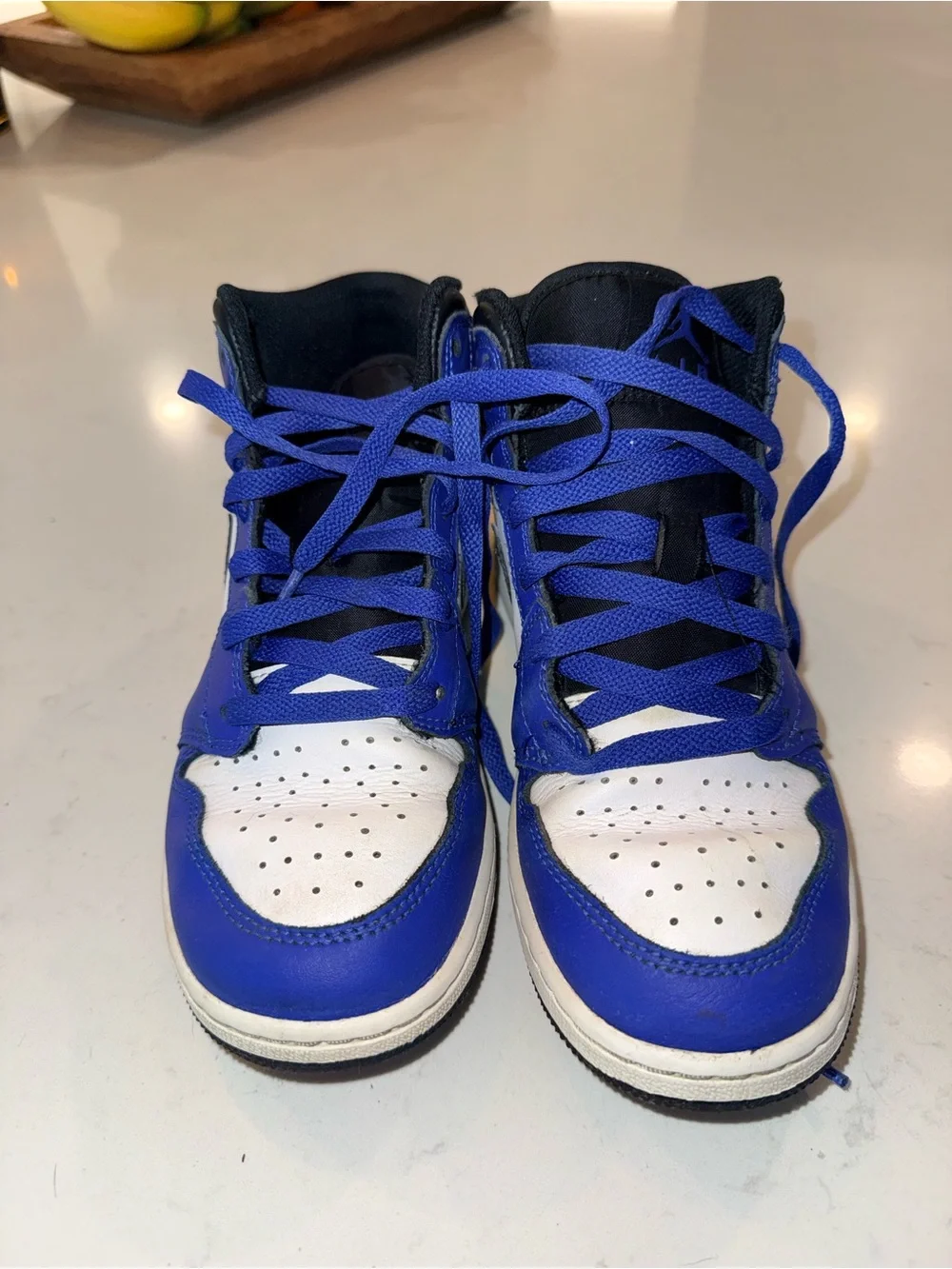 Jordan Kids High-Top Sneakers in Blue/White/Black